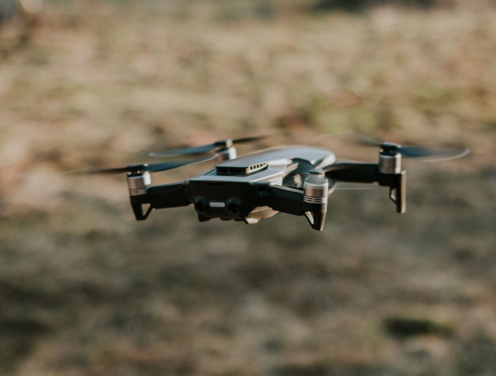 Building Multilingual Themes: A Comprehensive Guide drone flying in the sky lcq48pr